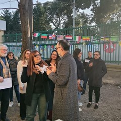 A San Ferdinando il ricordo di Gino Strada con l’inaugurazione dell’orto didattico e la piantumazione di un ulivo