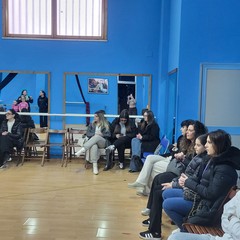 L'ex ballerino di Amici Andreas Muller fa capolino a San Ferdinando di Puglia