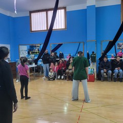 L'ex ballerino di Amici Andreas Muller fa capolino a San Ferdinando di Puglia