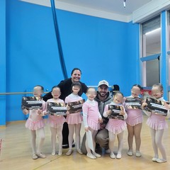 L'ex ballerino di Amici Andreas Muller fa capolino a San Ferdinando di Puglia