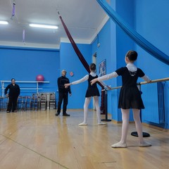 L'ex ballerino di Amici Andreas Muller fa capolino a San Ferdinando di Puglia