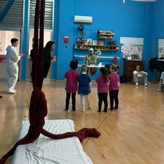 L'ex ballerino di Amici Andreas Muller fa capolino a San Ferdinando di Puglia