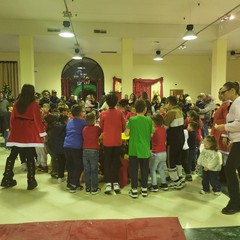 A San Ferdinando arriva la ‘Casa di Babbo Natale’ per la gioia dei più piccoli