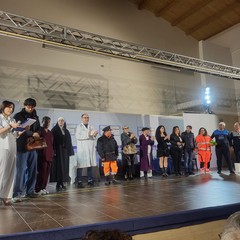 Si è concluso l’ultimo atto della commedia in vernacolo ‘U midch studij e u malat s’ n’ mour’