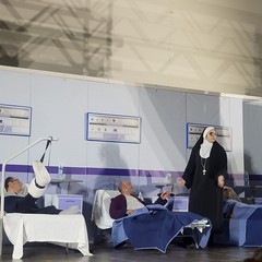 Si è concluso l’ultimo atto della commedia in vernacolo ‘U midch studij e u malat s’ n’ mour’