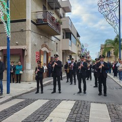 La Festa della Madonna del Rosario si rinnova tra Messa solenne e processione tra le vie cittadine