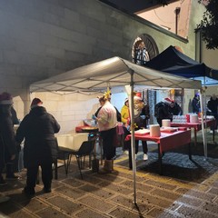 A San Ferdinando stupore e meraviglia per le ombre cinesi del 'Teatro delle Lucciole'