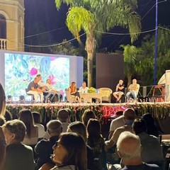 La 'pesca ferita' diventa la protagonista dell'edizione di Peschè 2026