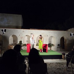 La sanferdinandese Aurora Pestillo espone la sua opera “Germogli di luce” a Putignano