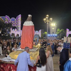 Termina la festa patronale tra processione e fuochi pirotecnici