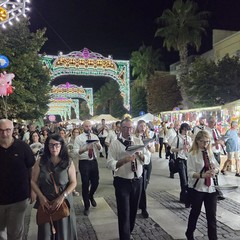 Termina la festa patronale tra processione e fuochi pirotecnici