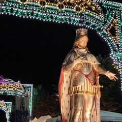 Termina la festa patronale tra processione e fuochi pirotecnici