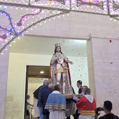 Termina la festa patronale tra processione e fuochi pirotecnici