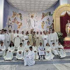 sacerdoti e ministranti