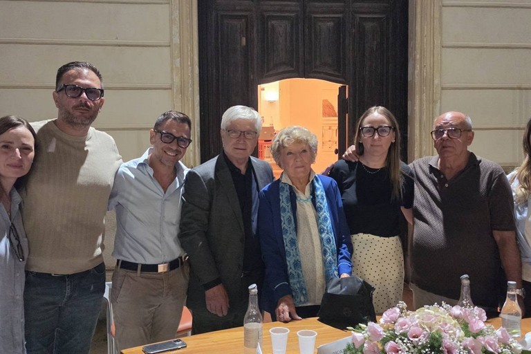 Dacia Maraini incanta San Ferdinando: grande successo per i Dialoghi di Trani