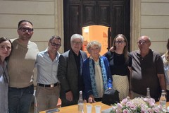 Dacia Maraini incanta San Ferdinando: grande successo per i Dialoghi di Trani