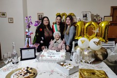 Gli auguri del sindaco Camporeale a Maria Fragasso per i suoi 101 anni