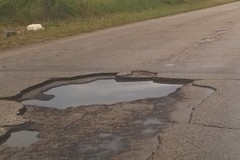 Buche all'imbocco della SS16 San Ferdinando - Barletta