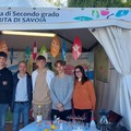 Gli studenti del  "Moro " di Margherita alla Fiera del carciofo di San Ferdinando. Foto