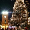 San Ferdinando accende il Natale in Piazza della Costituzione