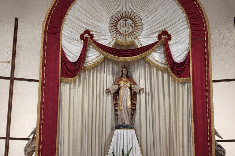 Inizia il triduo in preparazione al Sacro Cuore di Gesù. <span>Foto Anna Verzicco</span>