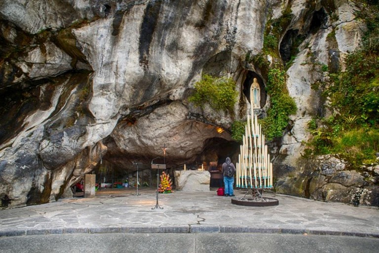 Lourdes