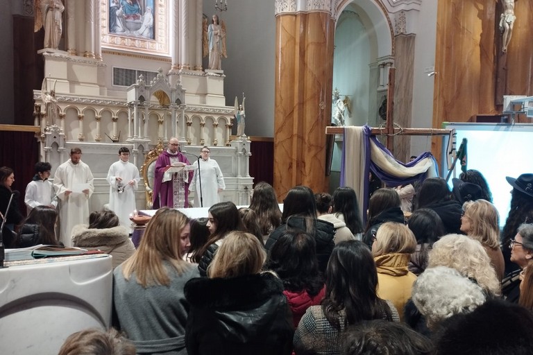 Una benedizione speciale per le donne presso la parrocchia B.V. Maria del SS. Rosario
