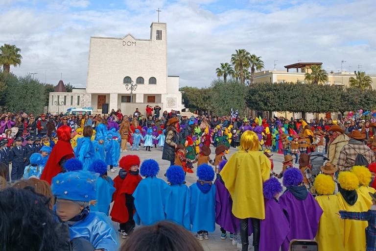 Parata di apertura del Carnevale Ofantino 2025