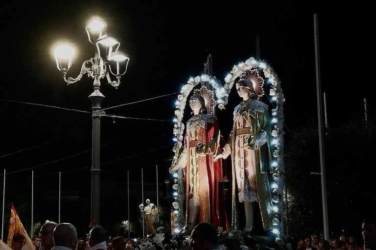 Processione dei Santi Medici. <span>Foto Anna Verzicco</span>