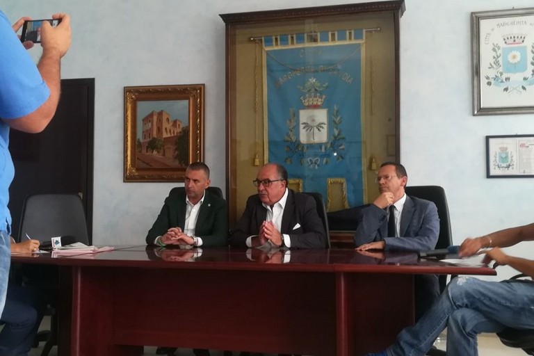 Conferenza stampa Sindaci Marrano, Puttilli e Di Feo